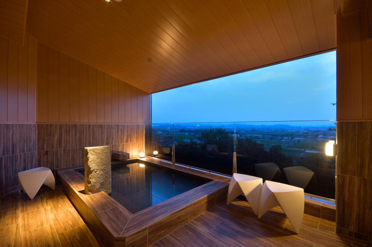 The Chelsea Breath Hotel Takamatsu Buitenkant foto