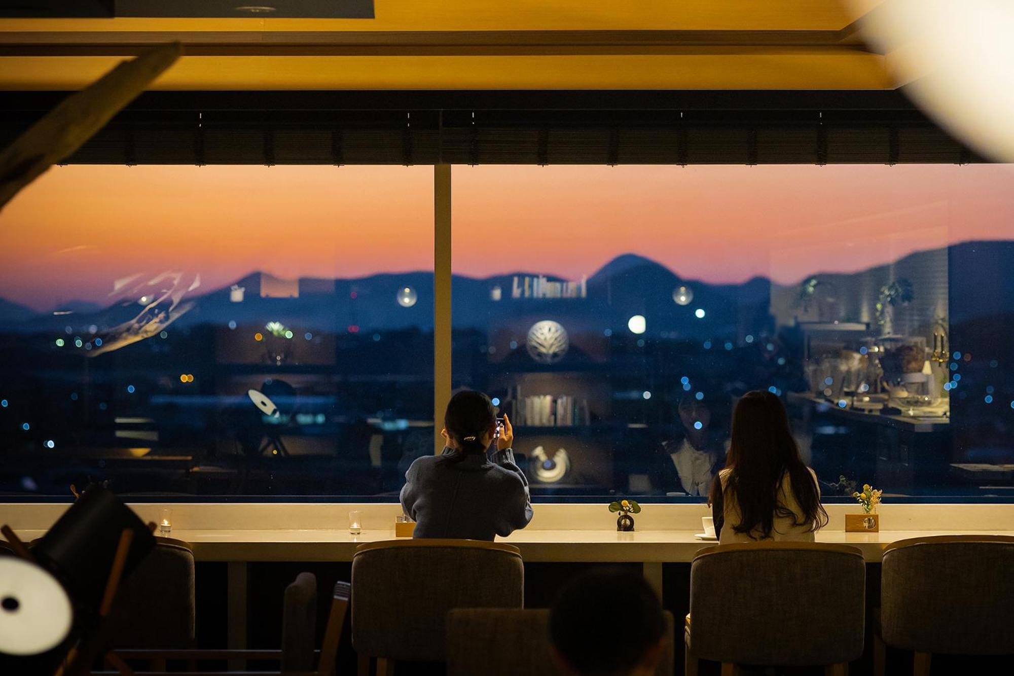 The Chelsea Breath Hotel Takamatsu Buitenkant foto