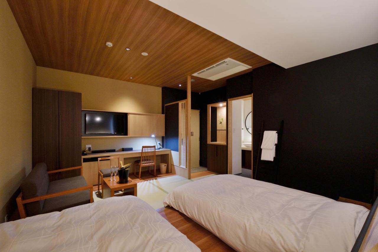 The Chelsea Breath Hotel Takamatsu Buitenkant foto