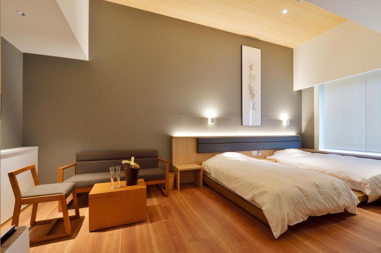 The Chelsea Breath Hotel Takamatsu Buitenkant foto