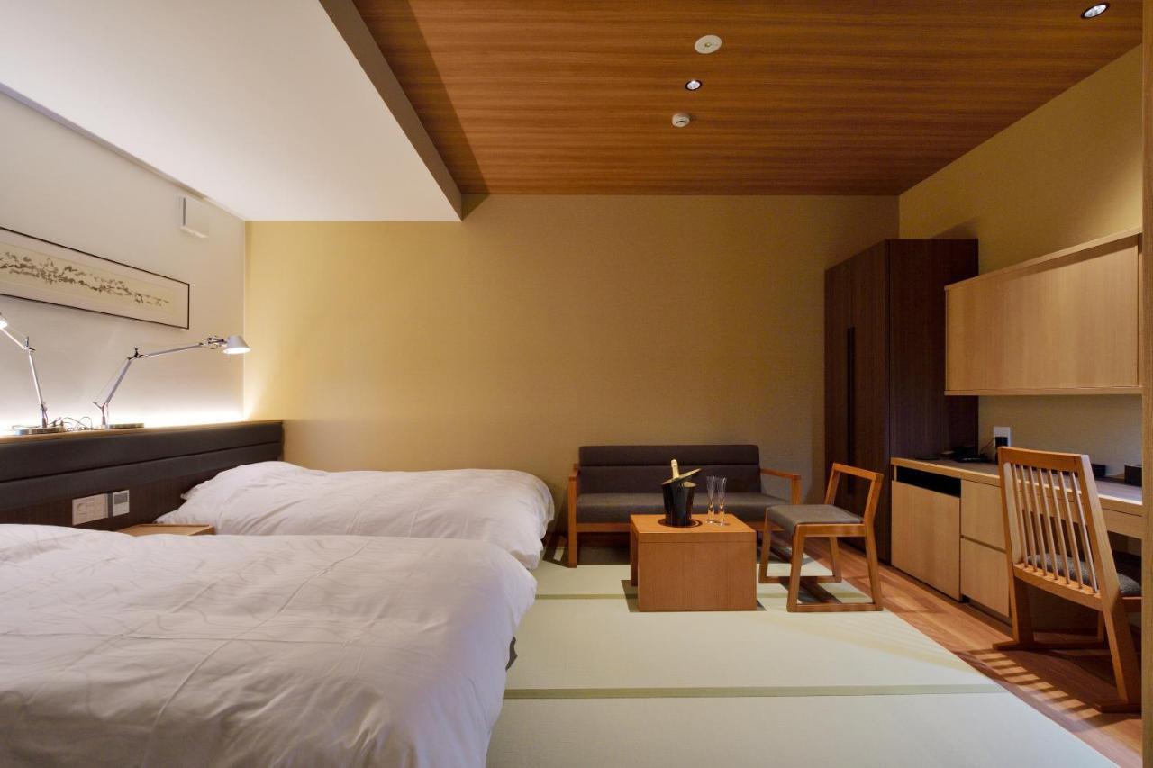 The Chelsea Breath Hotel Takamatsu Buitenkant foto