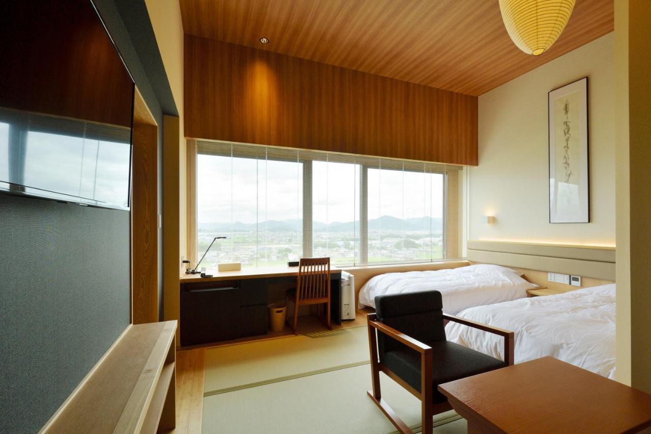 The Chelsea Breath Hotel Takamatsu Buitenkant foto