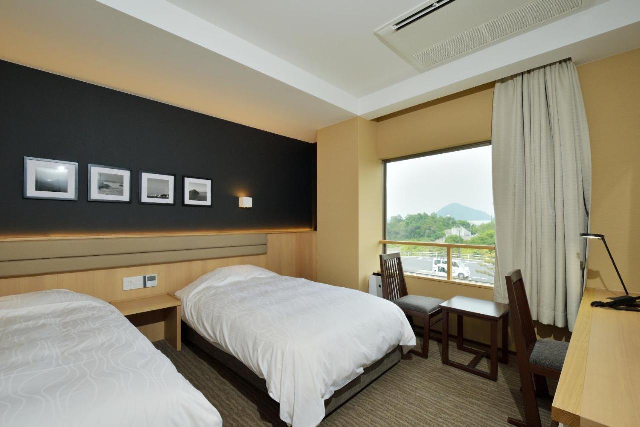 The Chelsea Breath Hotel Takamatsu Buitenkant foto